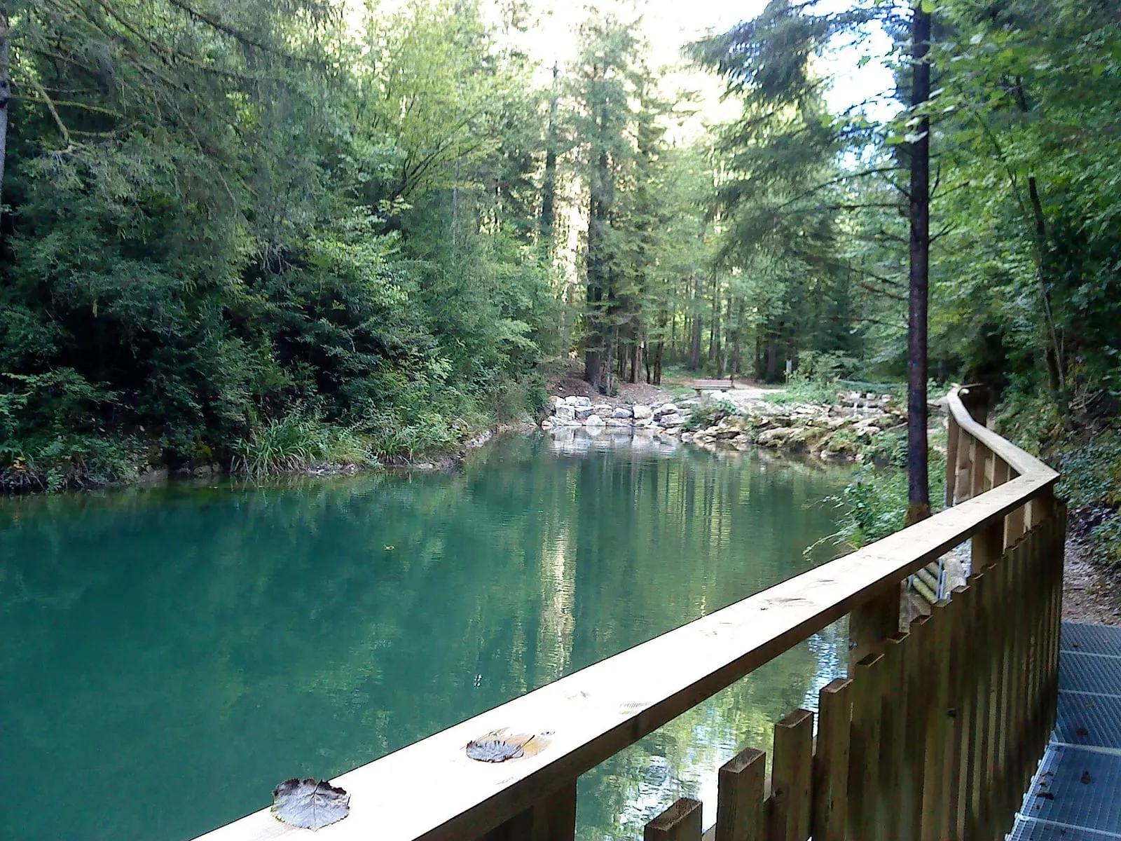 Le sentier de la Sarsouille à Oyonnax, au fil de la rivière